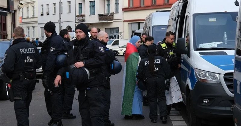 Berlin polisi Filistin destekçisi göstericilere sert müdahale etti