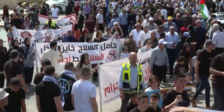 Filistinliler, İsrail işgaline karşı "Toprak Günü" yürüyüşü düzenledi