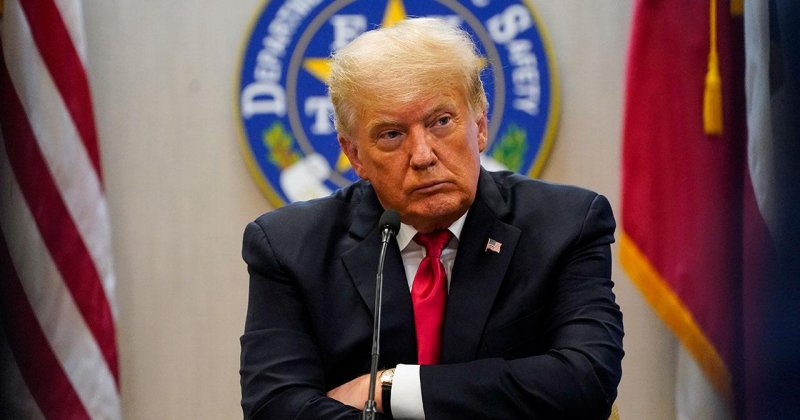 Eski danışmandan Trump'a: Diktatör olacak beyni yok