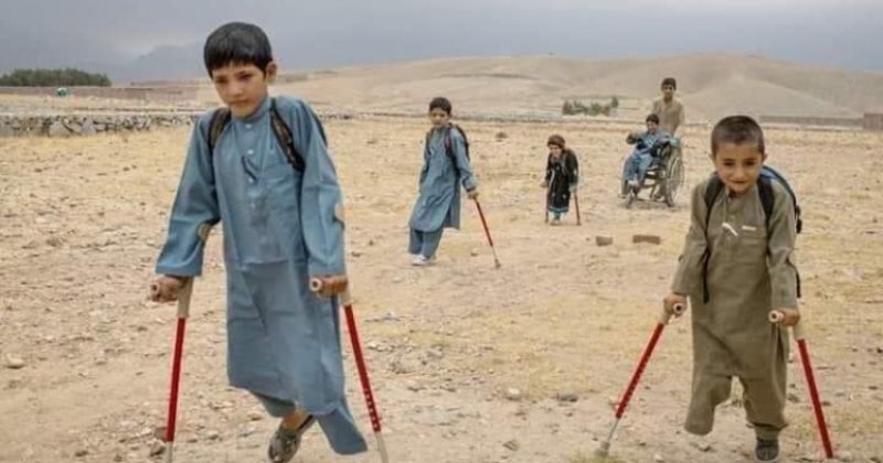 Afganistan'da mayın patlaması sonucu 9 çocuk hayatını kaybetti