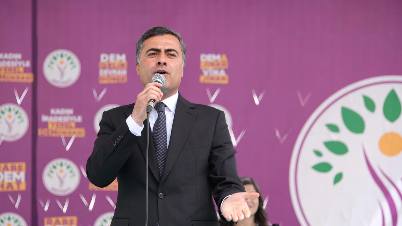 Van İl Seçim Kurulu: DEM’li Abdullah Zeydan'ın seçilme yeterliliği yok!