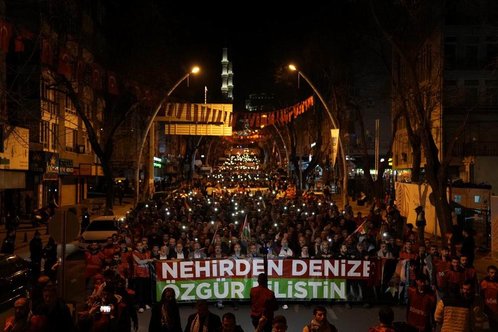 Ankara’da binlerce kişi Gazze için yürüyüş yaptı