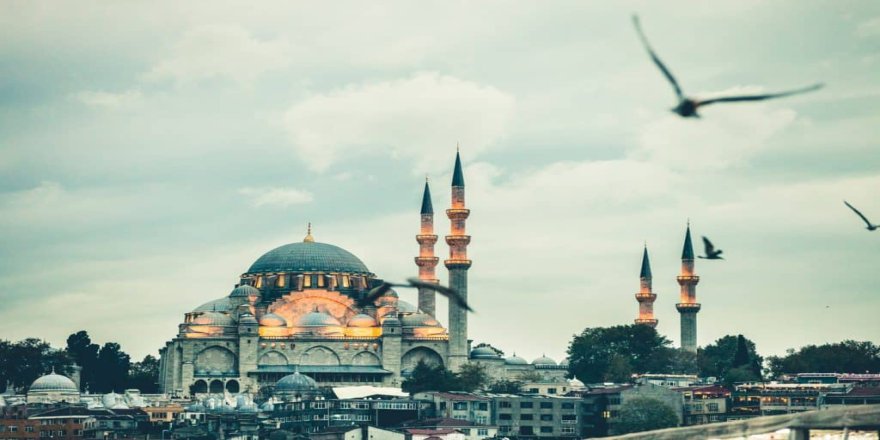 Ramazan ayına veda etmeye hazırlanırken