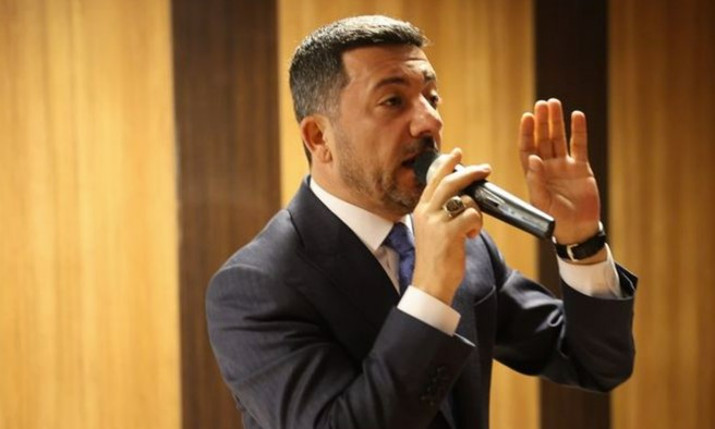 İYİ Partili ırkçının ilk hedefi ''Arapça tabelalar'' oldu