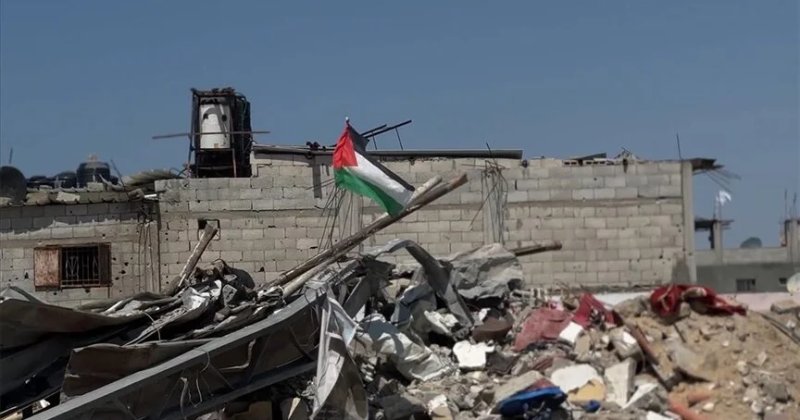İşgal ordusu Gazze'de bir evi bombaladı, 29 Filistinli hayatını kaybetti