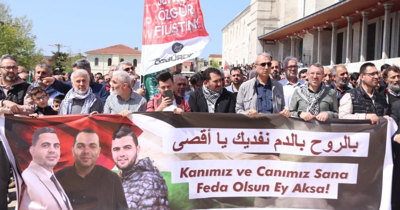 İstanbul Gazze şehitleri için bayramda Fatih’te buluştu