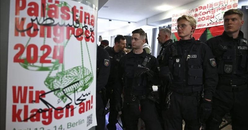 Berlin'deki Filistin Kongresine Alman polisinden müdahale