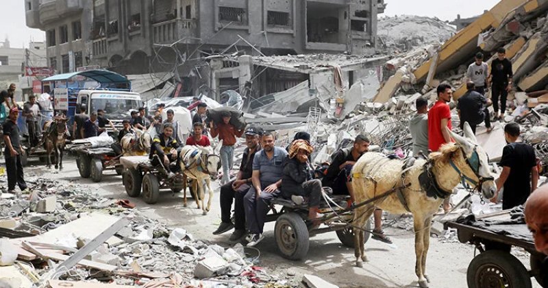 Katil İsrail’in Nusayrat Mülteci Kampı’nda geride bıraktığı yıkım şok etti