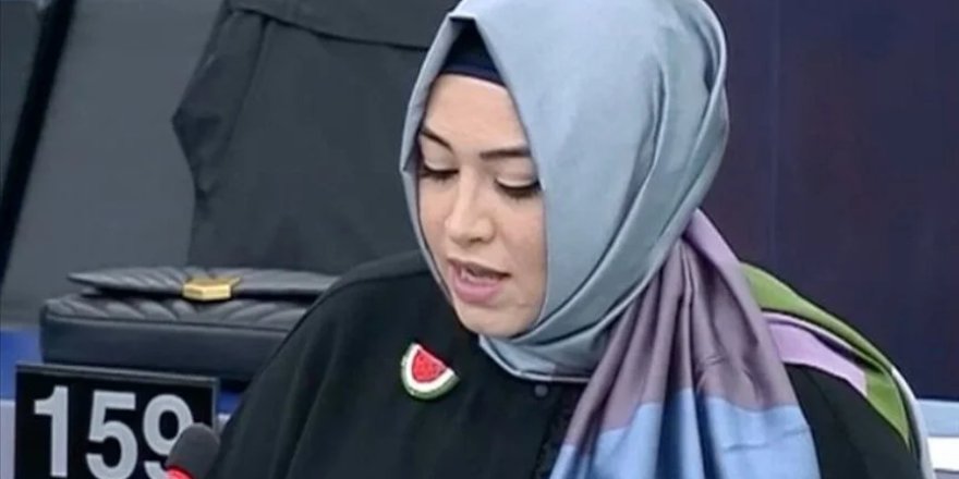 AK Parti'li Kanat, İsrail'i kınamayan yetkililerin konuşma meşruiyetlerini kaybettiğini vurguladı