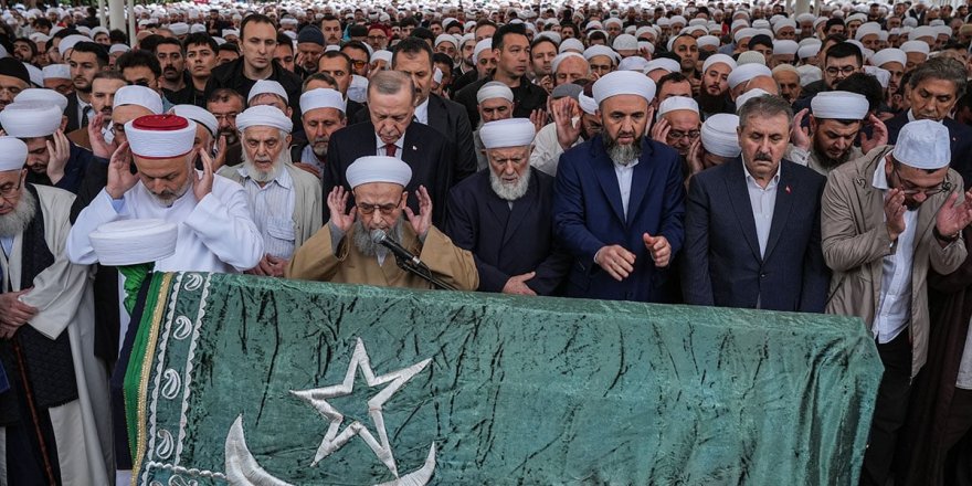 İsmailağa Cemaati'nin yeni lideri Fikri Doğan oldu