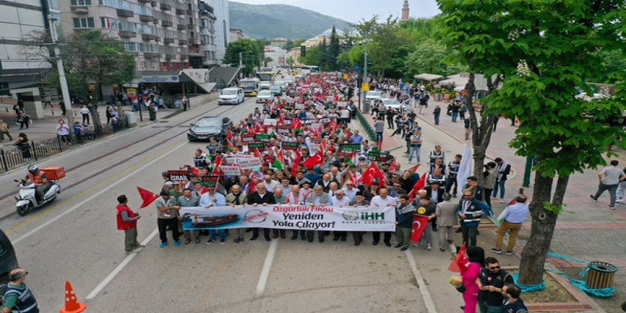 Bursa’da “Gazze’yi unutma” yürüyüşü düzenlendi
