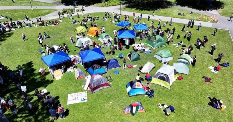 ABD'de, Filistin destekçisi protestolara San Francisco Üniversitesi öğrencileri de katıldı