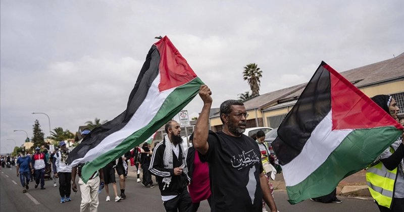 Güney Afrikalı işçiler, Filistin'le dayanışma yürüyüşü düzenledi