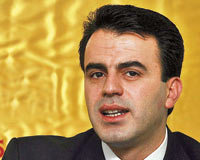 Demirtaş, birliğine teslim oldu
