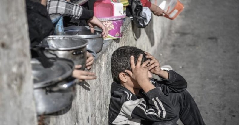 Gazze Şeridi'nde açlık ve susuzluk tüm bölgeye yayılıyor
