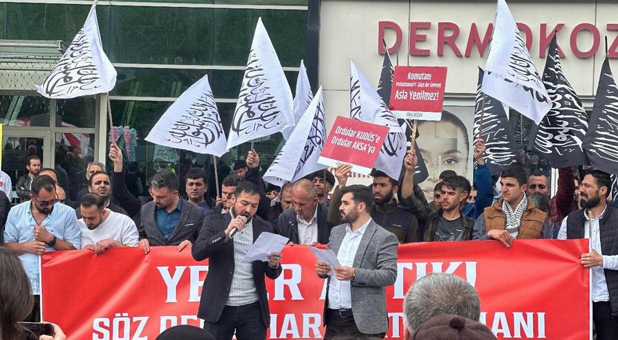 Tatvan'da Gazze için dayanışma eylemi düzenlendi