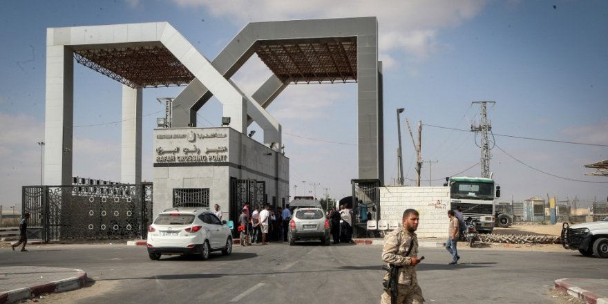 Siyonist çete, Mahmud Abbas yönetiminden Refah kapısını yönetmesini istedi