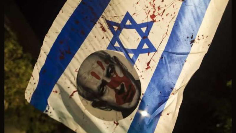 Gazze’de parçalanan maskeler