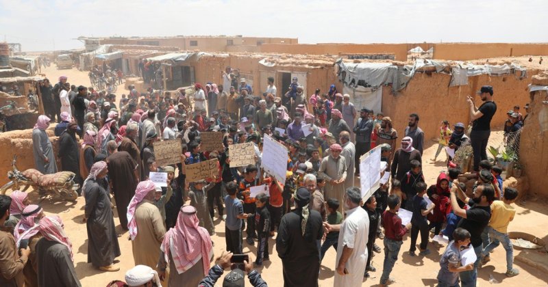 Rukban Kampı sakinleri, Esed rejimi karşıtı protesto düzenledi
