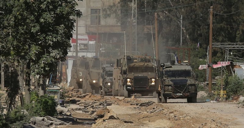 İşgal rejimi Batı Şeria'nın birçok kent ve beldesine baskın düzenledi