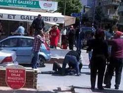 "Polis, Genci Yakalayıp Alnından Vurdu"