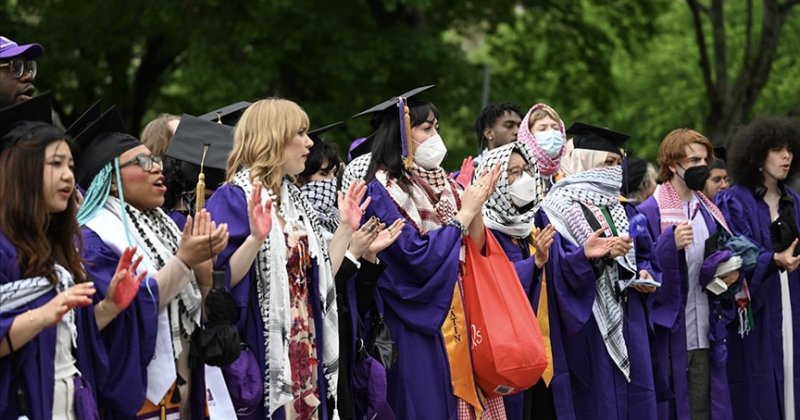 New York Üniversitesi mezuniyet töreninde Filistin'e destek protestosu