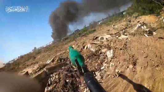 Kassam mücahitleri Refah ve Cebaliye’de siyonist katilleri vuruyor