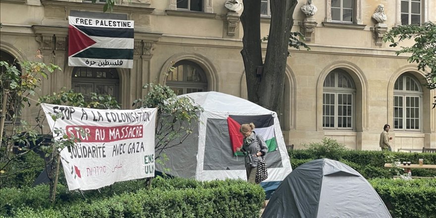 Paris'in tarihi okullarından ENS'de öğrenciler, Filistin'e destek için eylem başlattı