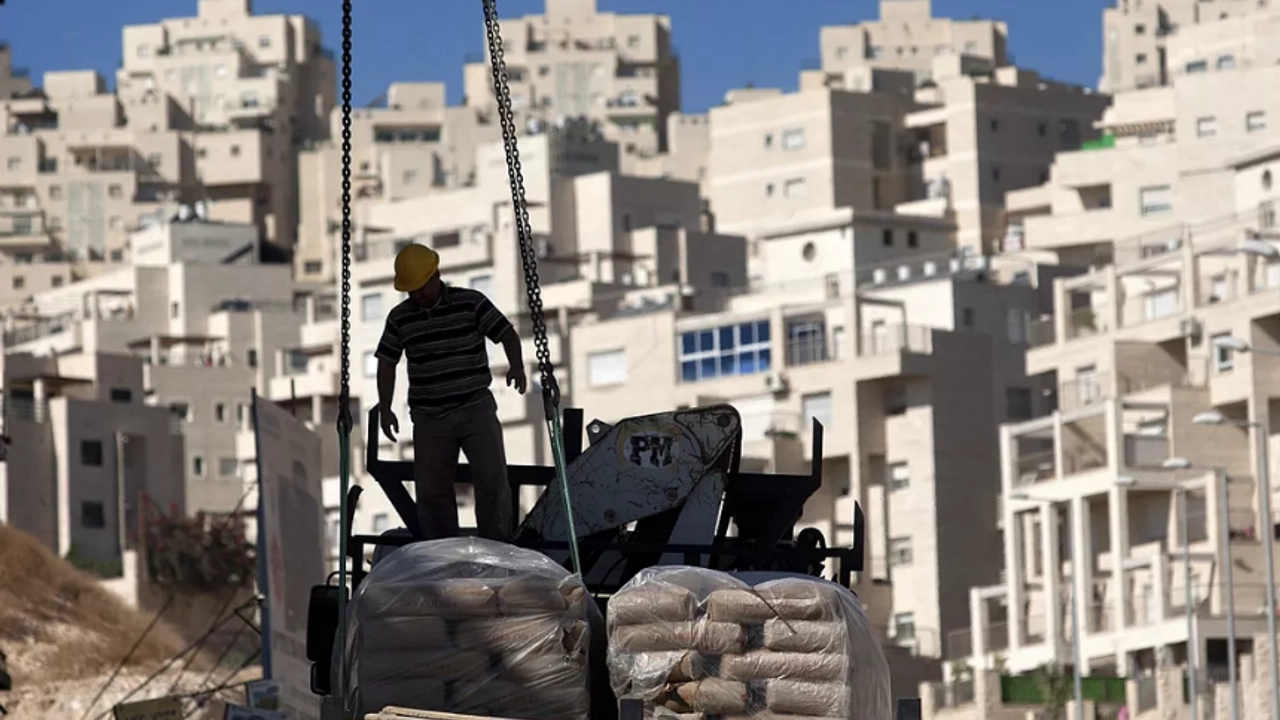 Hamas, katil İsrail'in yasa dışı yerleşim politikalarını kınadı