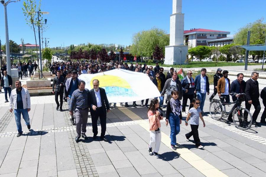 Yüzüncü Yıl Üniversitesi'nde Gazze'ye destek etkinlikleri sürüyor
