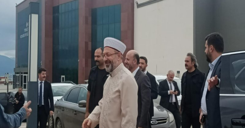 Diyanet İşleri Başkanı KSÜ Gazze nöbetini ziyaret etti