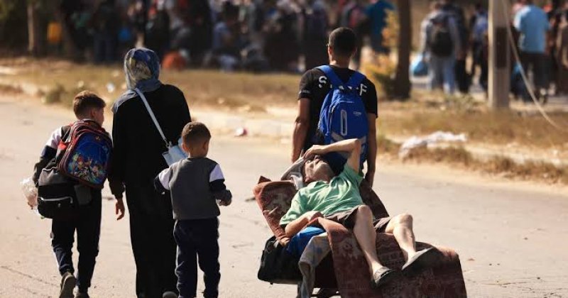 Kuzeye göç etmeye çalışan Gazzeli yaralılar yollarda hayatını kaybediyor