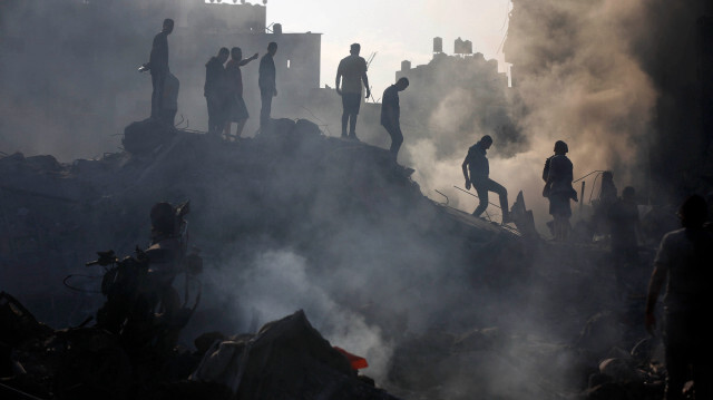 Filistinli bir anne dört çocuğuyla birlikte can verdi