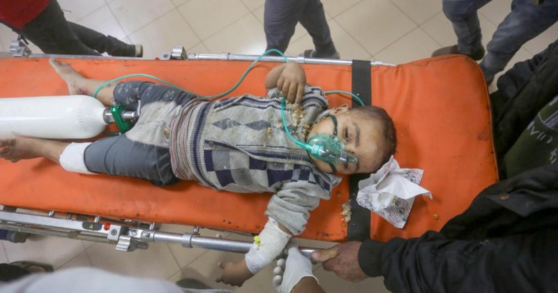 Gazze'deki hastaneler siyonist engeller nedeniyle işlevsiz