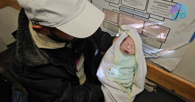 Gazze'de bir bebek daha soğuktan donarak can verdi