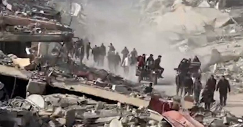 Gazzeliler enkaza dönen Cebaliye'ye dönüyor