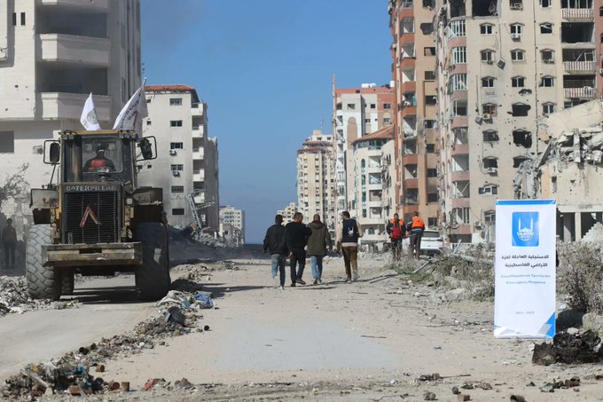 İslamic Relief, Gazze’de moloz yığınlarını temizlemeye başladı