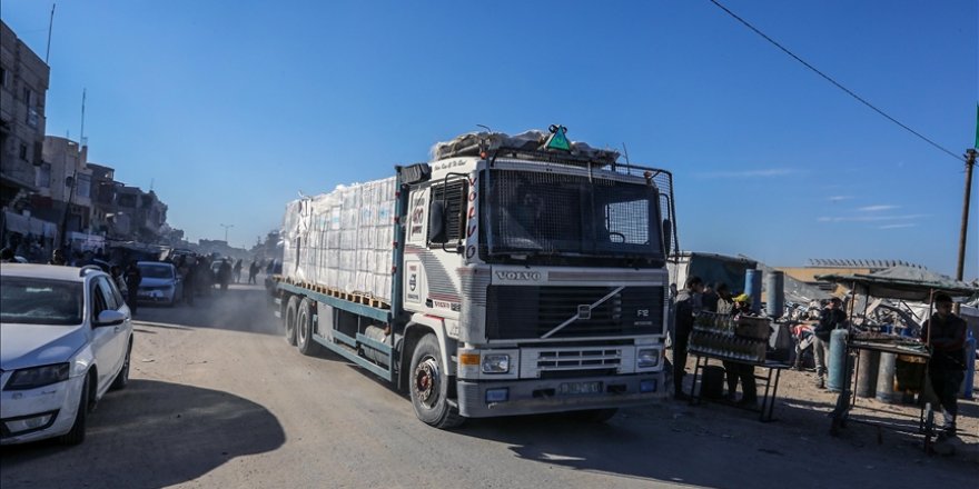 Ateşkesin başlangıcından bu yana Gazze'ye 2 bin 857 yardım tırı girdi
