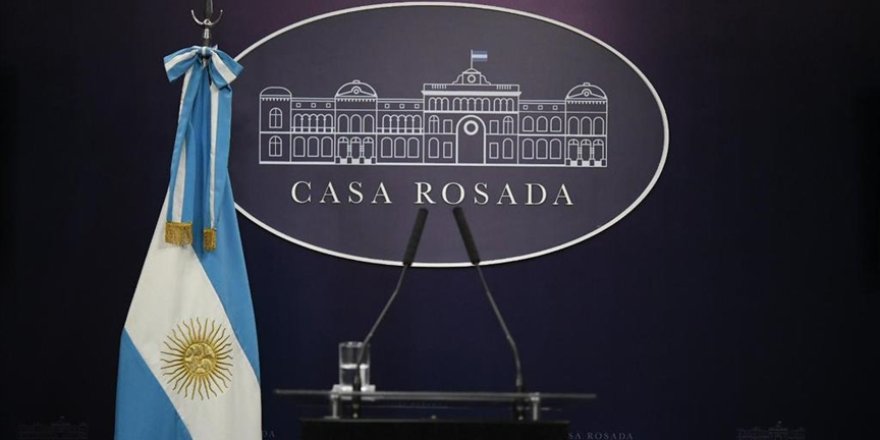 Arjantin'de 18 yaş altına cinsiyet değiştirme ameliyatlarını yasaklandı