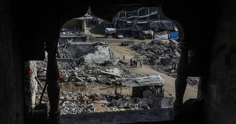 Gazze'de şehit olan Filistinlilerin sayısı 48 bin 219'a yükseldi