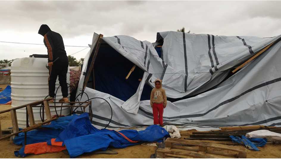 Deyr el-Belah'ta aileler yardım bekliyor