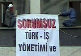 Tekelciler Sendika Binasını Bastı