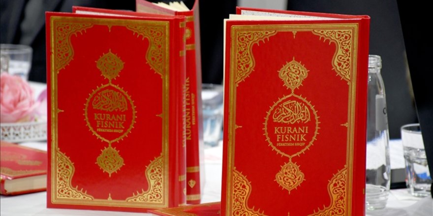 Diyanet İşleri Başkanlığının Arnavutça Kur'an-ı Kerim meali Kosova'da tanıtıldı