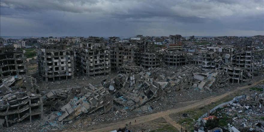 Katil İsrail'in Gazze Şeridi'ndeki saldırılarında ölenlerin sayısı artıyor