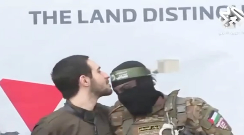 Silahlardan kameralara: ‘Hamas'ın yeni savaşının mesajı’