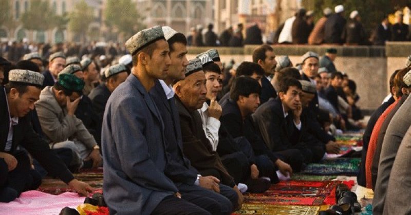 Çin rejimi Ramazan'da Uygur müslümanlarına yönelik baskıyı artırdı