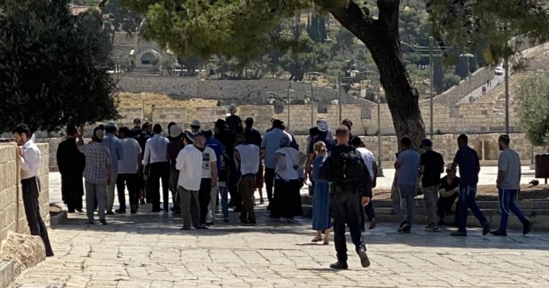 İşgalciler Yusuf Makamı'na baskın düzenledi