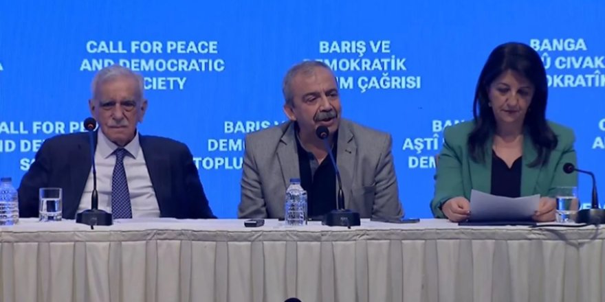 Tüpten çıkan macun