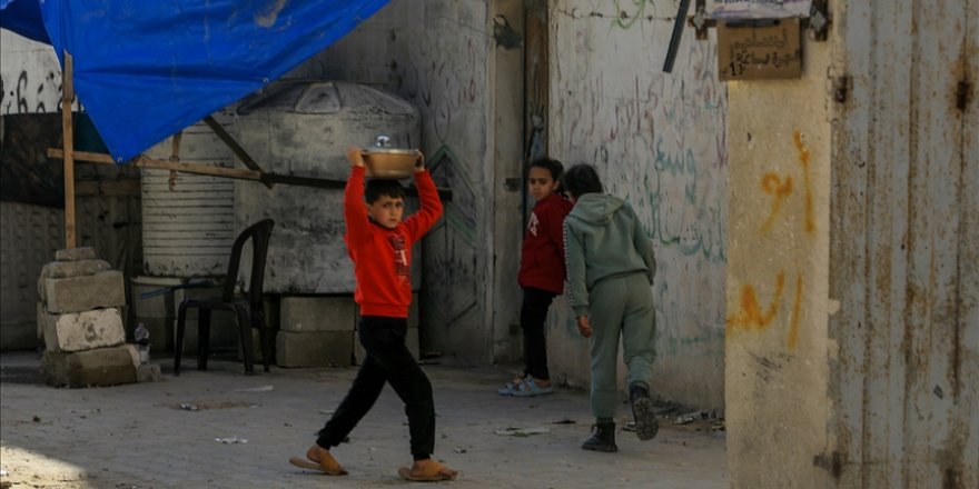 MSF: İsrailli yetkililer insani yardımı savaş aracı olarak kullanmayı bırakmalı