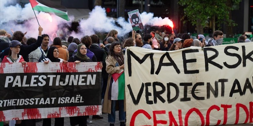 Hollanda'da, İsrail'den gelen F-35 parçaları taşıyan geminin limana yanaşması protesto edildi